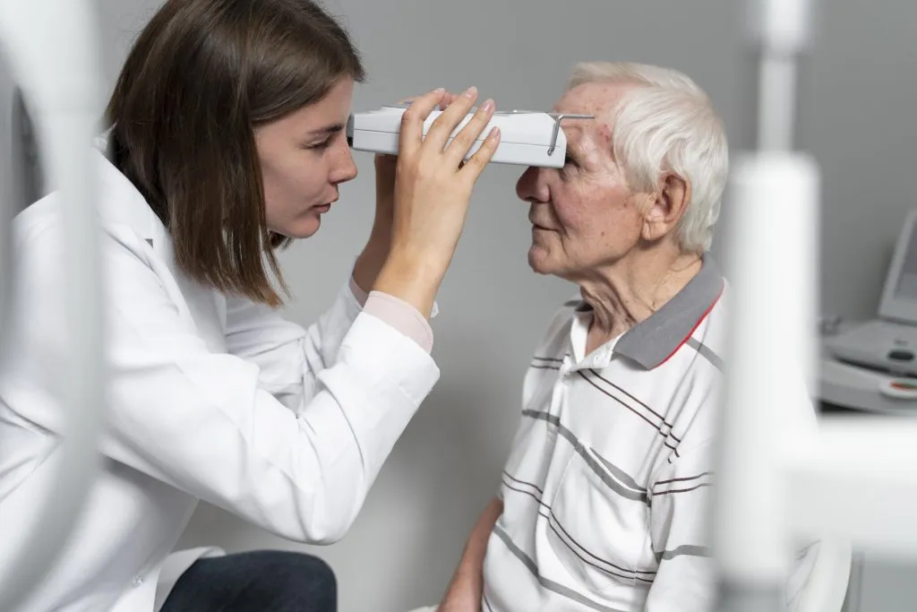 ear-infection-cause-eye-discharge